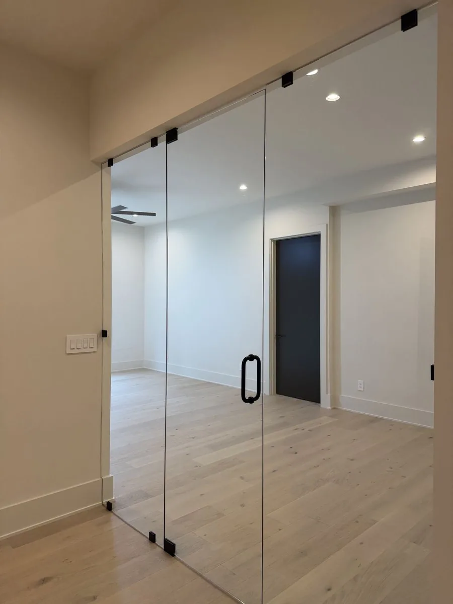 Window Cleaning project by Altura Cleaning in Atlanta Metro Area, GA. Interior glass partition, cleaned and polished.